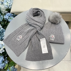 Moncler Caps Scarfs